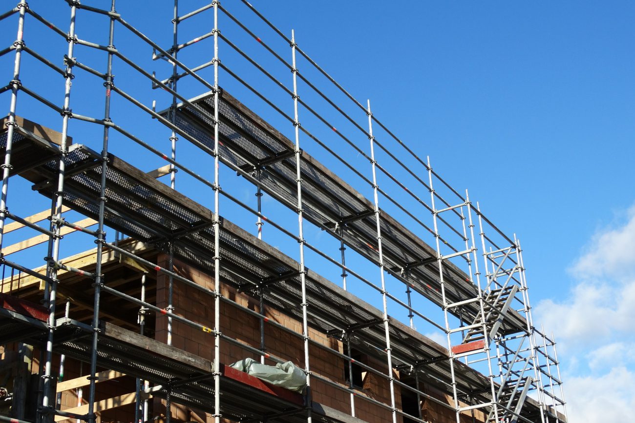 scaffolding-595607_1920